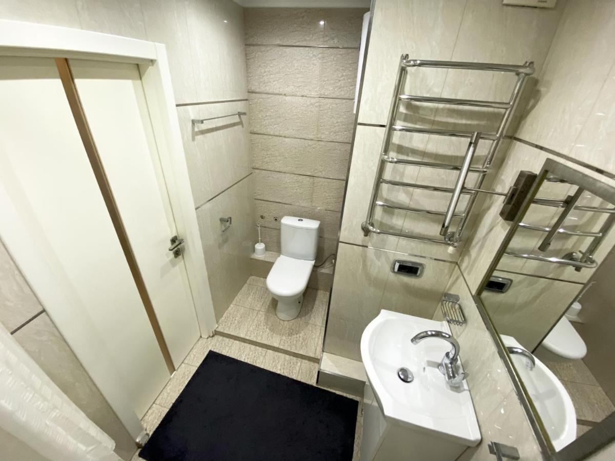 Bright Luxury Apartment Near Center 基希讷乌 外观 照片